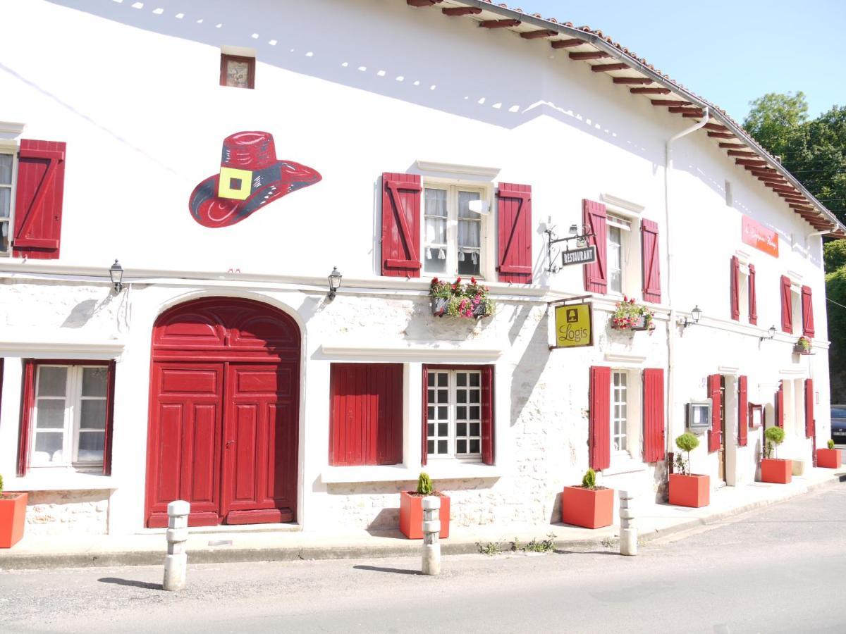 Le Chapeau Rouge Lusignan ภายนอก รูปภาพ